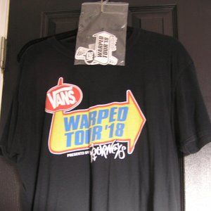 Vans Warped Final Tour 2018 T-Shirt & Sticker Bundle